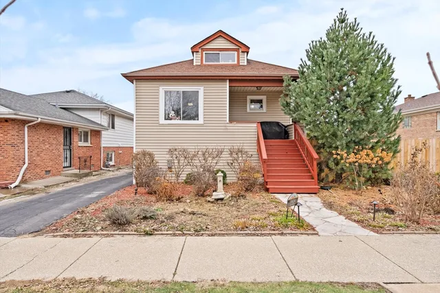 $289,000 | 3924 East Avenue, Stickney, IL 60402