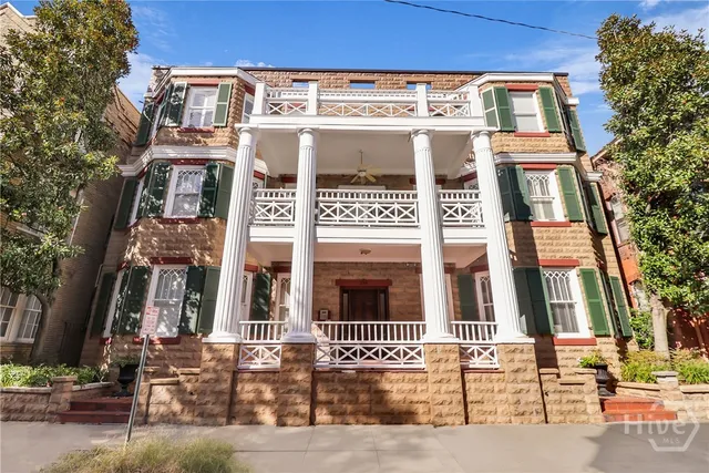 $438,000 | 216 East State Street, Unit 3D (12), Savannah, GA 31401