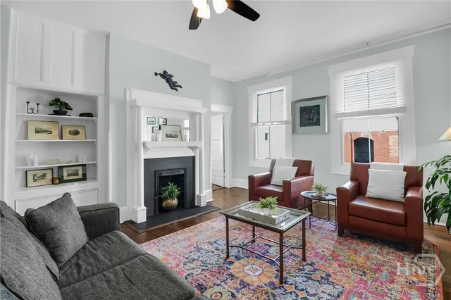 $438,000 | 216 East State Street, Unit 3D (12), Savannah, GA 31401