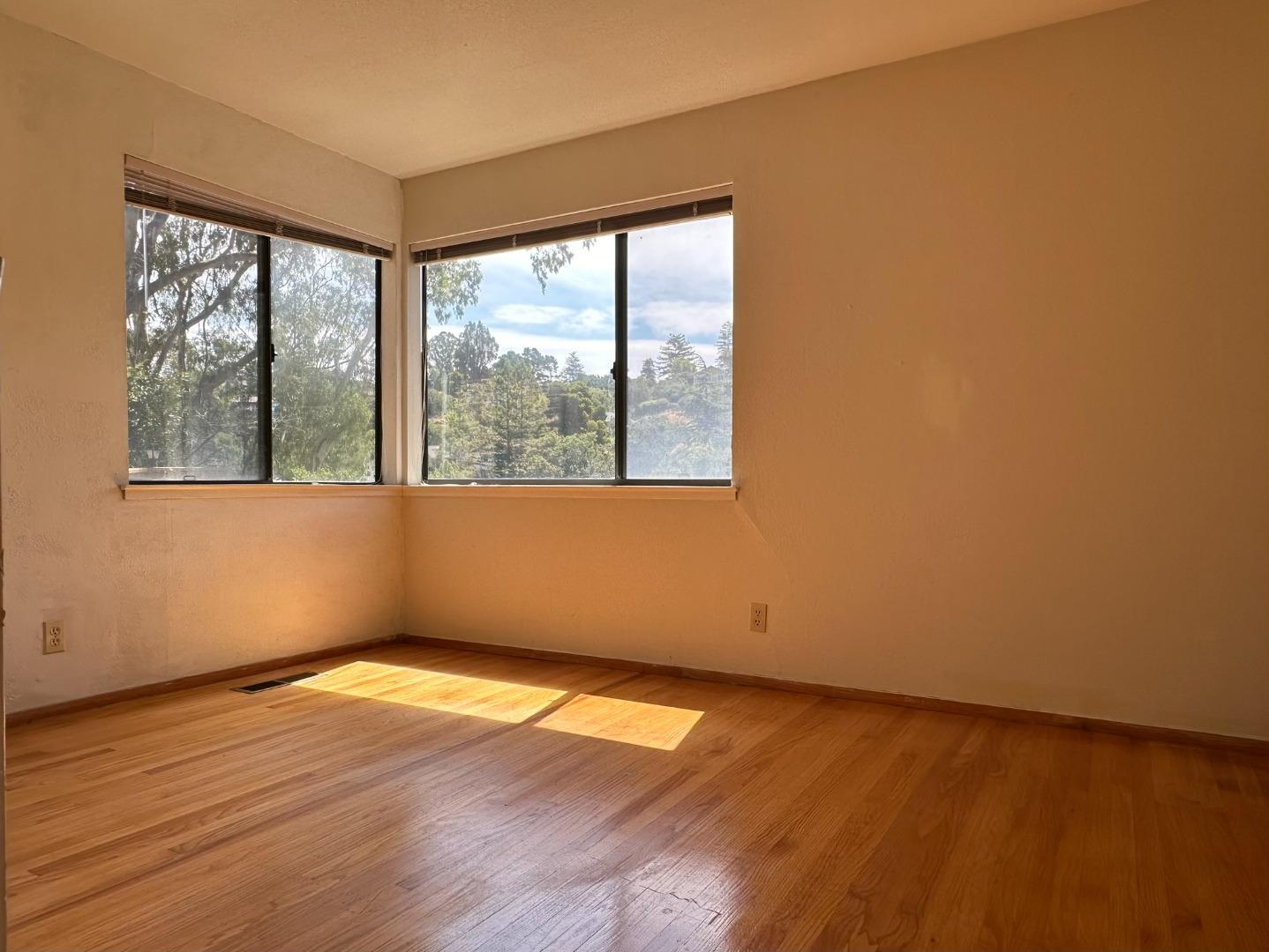 3038 Canyon Road Burlingame, CA 94010 - Photo 10 of 14