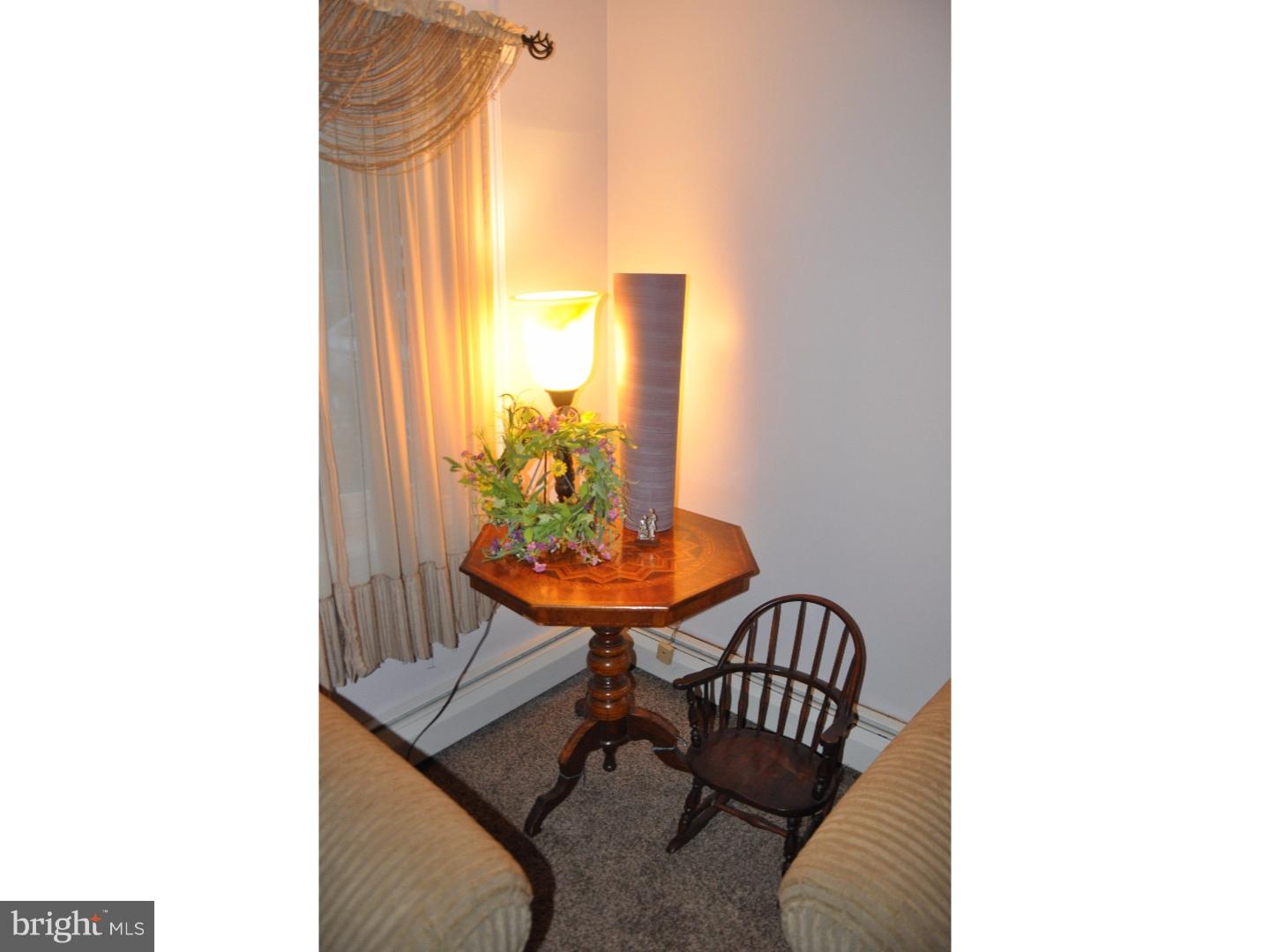 25 Plumtree Road Levittown, PA 19056 - Photo 5 of 25 Gallery Image 5