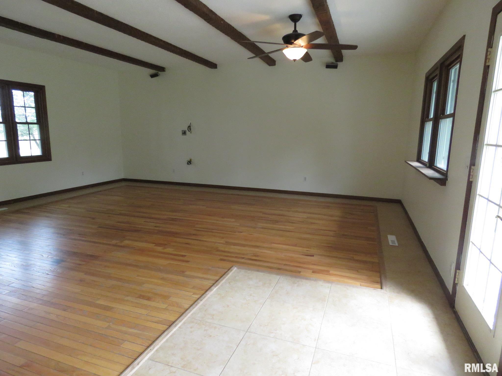 11500 Meredosia Road Albany, IL 61230 - Photo 10 of 35