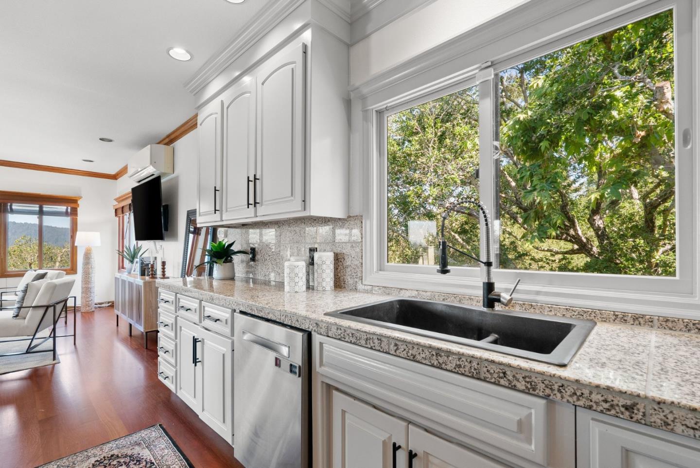 17 Kite Hill Road Santa Cruz, CA 95060 - Photo 21 of 102