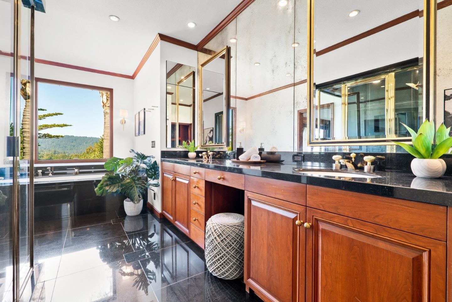 17 Kite Hill Road Santa Cruz, CA 95060 - Photo 29 of 102