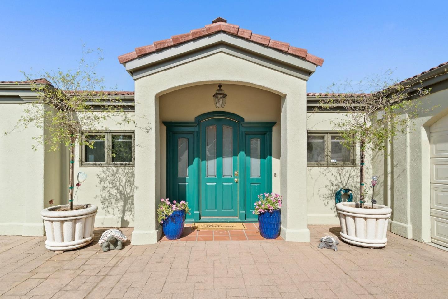 17 Kite Hill Road Santa Cruz, CA 95060 - Photo 3 of 102