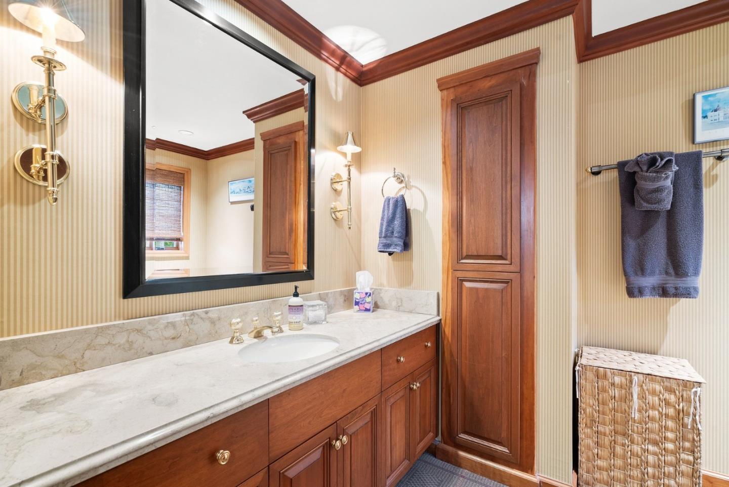 17 Kite Hill Road Santa Cruz, CA 95060 - Photo 48 of 102