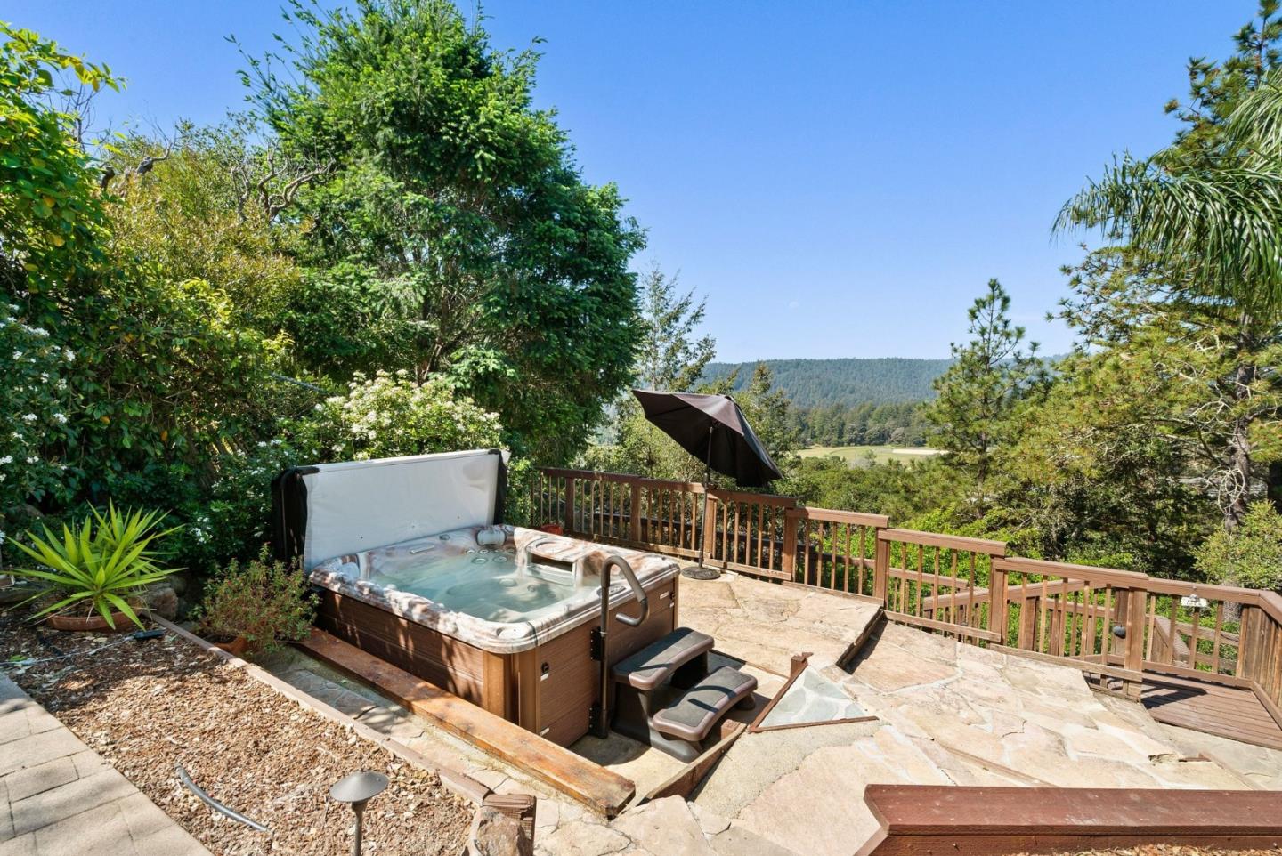 17 Kite Hill Road Santa Cruz, CA 95060 - Photo 57 of 102