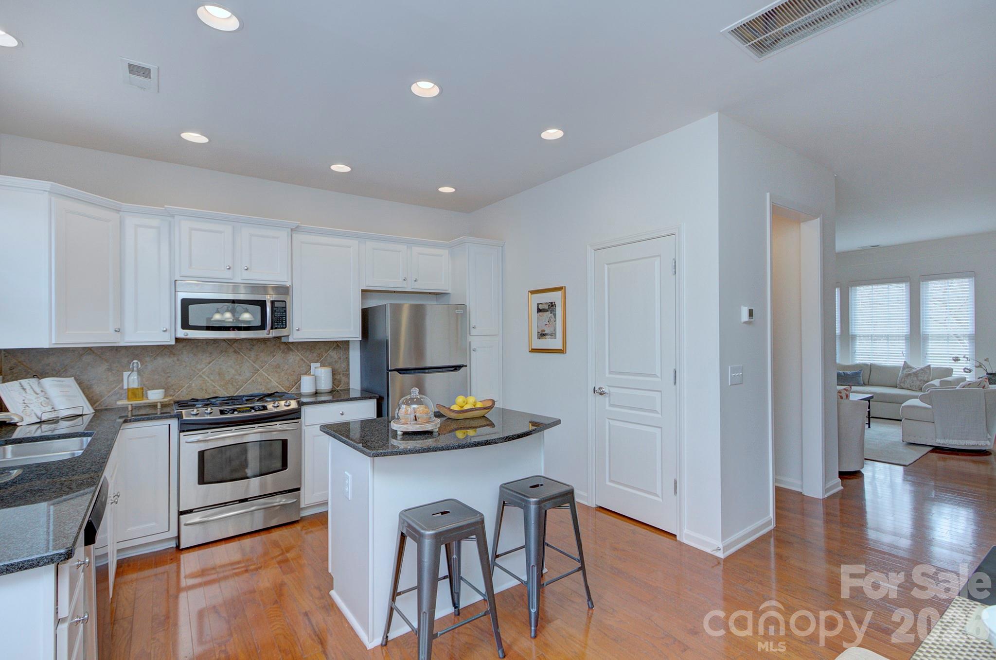 601 6th Baxter Crossing Fort Mill, SC 29708 - Photo 11 of 36