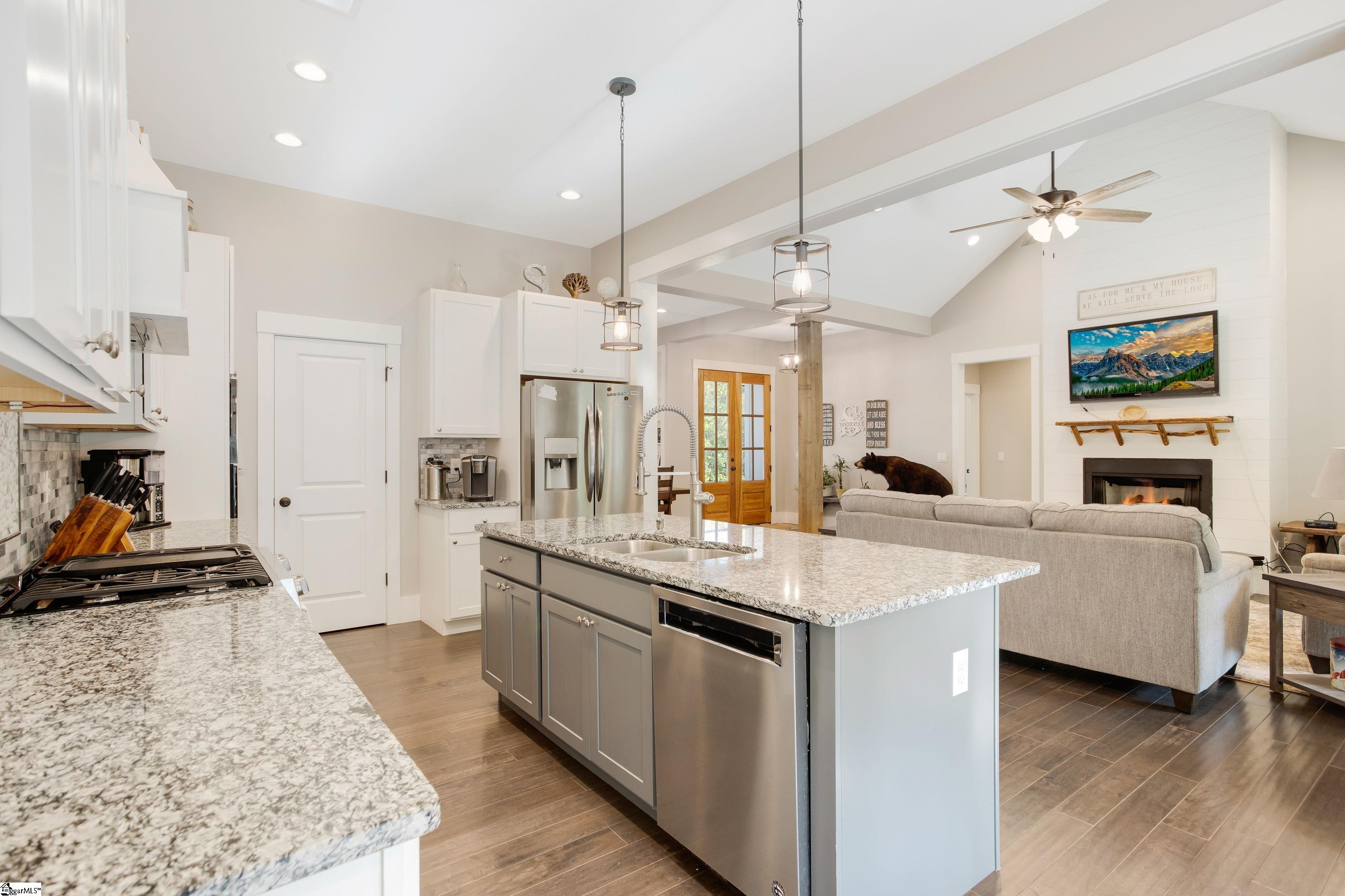 2185 Noe Road Greer, SC 29651 - Photo 9 of 35