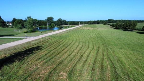 1062 Rd Road Lawrence, KS 66046 - Photo 3 of 7