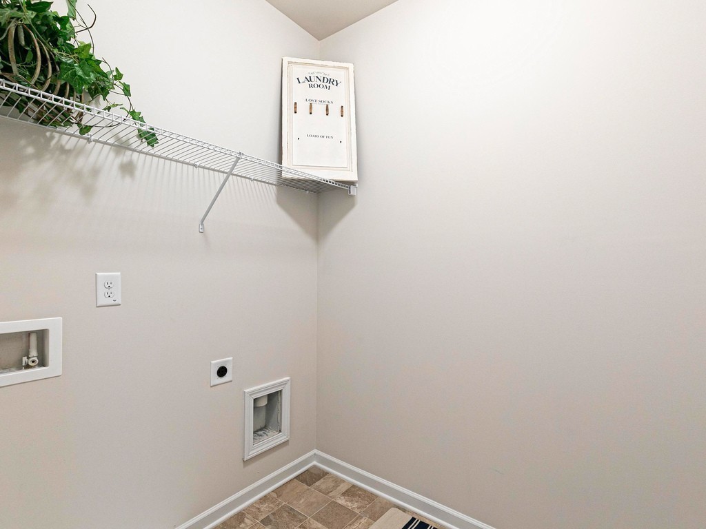 2811 Dixie Road Columbia, TN 38401 - Photo 10 of 15 Gallery Image 10
