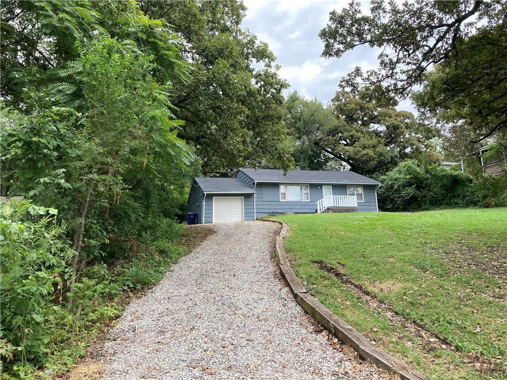 4215 Pittman Road Kansas City, MO 64133 - Photo 1 of 1