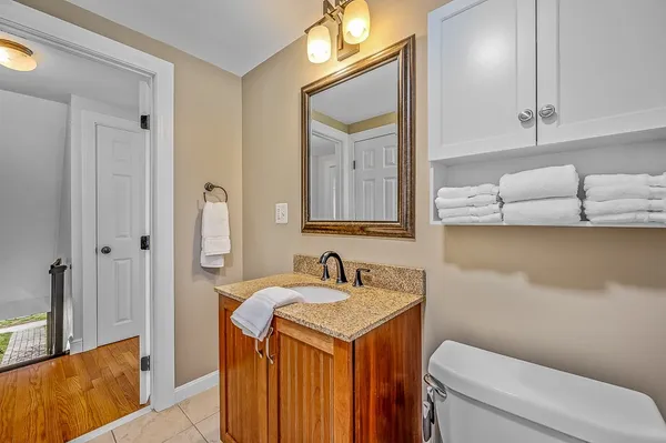 $689,900 | 14 Knollwood Drive, Shrewsbury, MA 01545