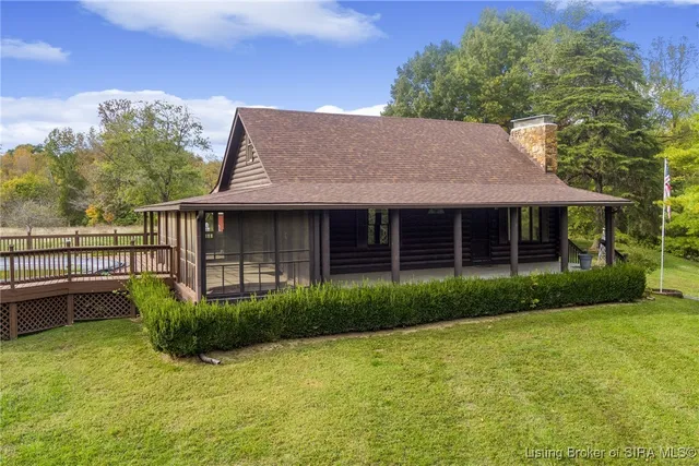 $2,300 | 2190 2 Mile Lane, New Albany, IN 47150