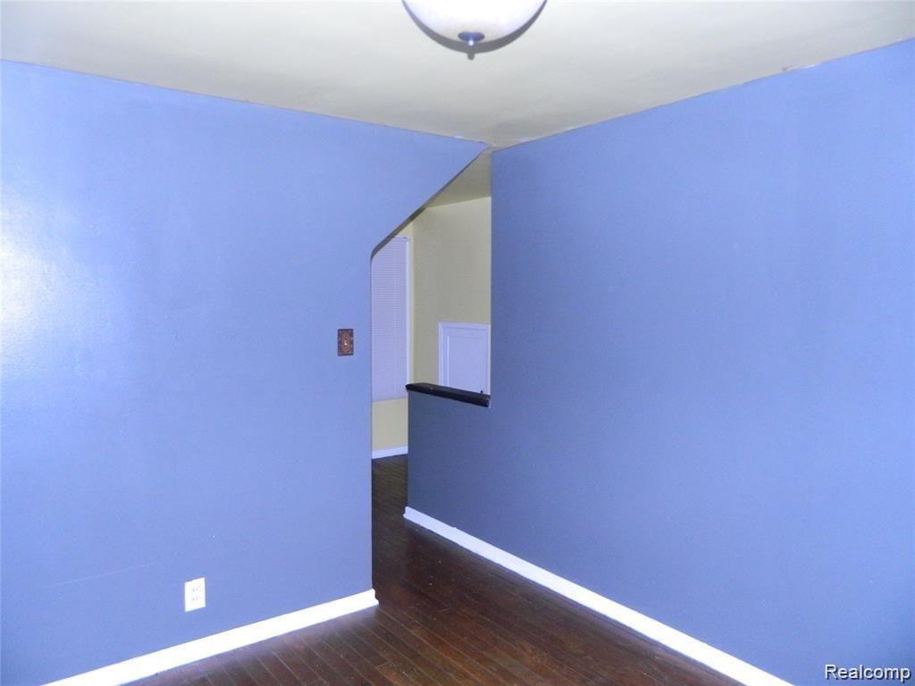 19515 Moross Road Detroit, MI 48224 - Photo 9 of 11