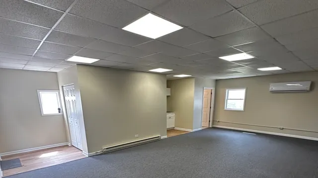 $850 | 710 1/2 Liberty Street, Morris, IL 60450