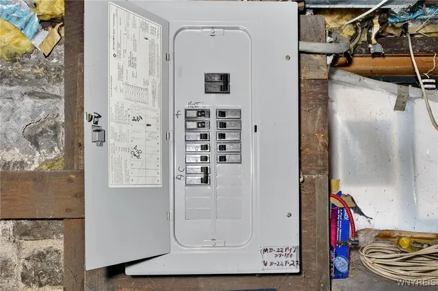 $189,000 | 168 Dearborn Street, Buffalo, NY 14207