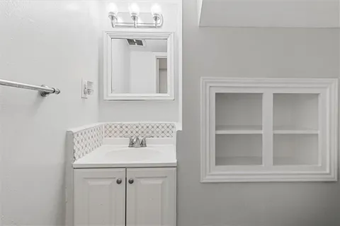 $289,000 | 3237 Hyman Place, New Orleans, LA 70131