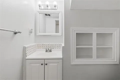 $279,900 | 3237 Hyman Place, New Orleans, LA 70131