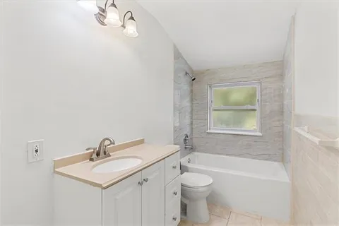 $279,900 | 3237 Hyman Place, New Orleans, LA 70131