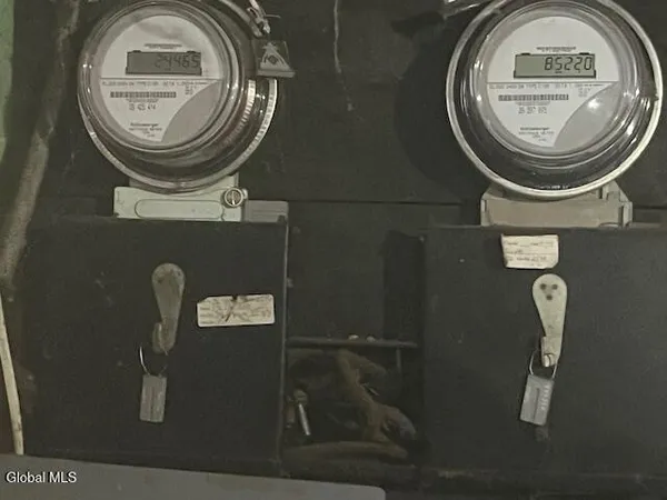 $449,000 | 14 Garfield Place, Unit 14161820, Amsterdam, NY 12010