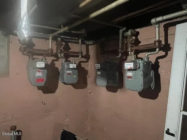 $449,000 | 14 Garfield Place, Unit 14161820, Amsterdam, NY 12010