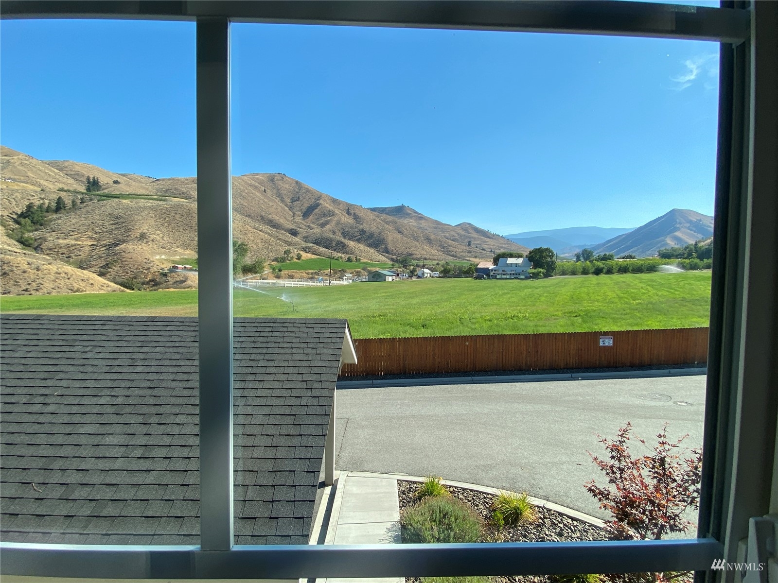 2153 Roper Lane Wenatchee, WA 98801 - Photo 15 of 22 Gallery Image 15