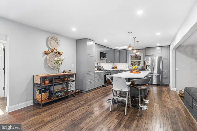 $629,900 | 84 Algonquin Trail, Medford, NJ 08055