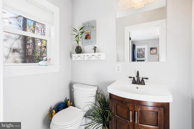 $629,900 | 84 Algonquin Trail, Medford, NJ 08055