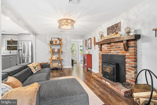 $629,900 | 84 Algonquin Trail, Medford, NJ 08055