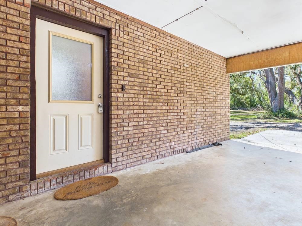 1947 Taylor Drive Perry, FL 32347 - Photo 2 of 34