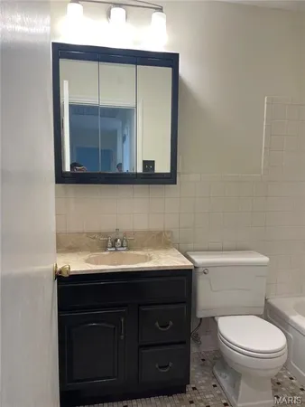 $2,100 | 2313 Esquline Drive, Fenton, MO 63026