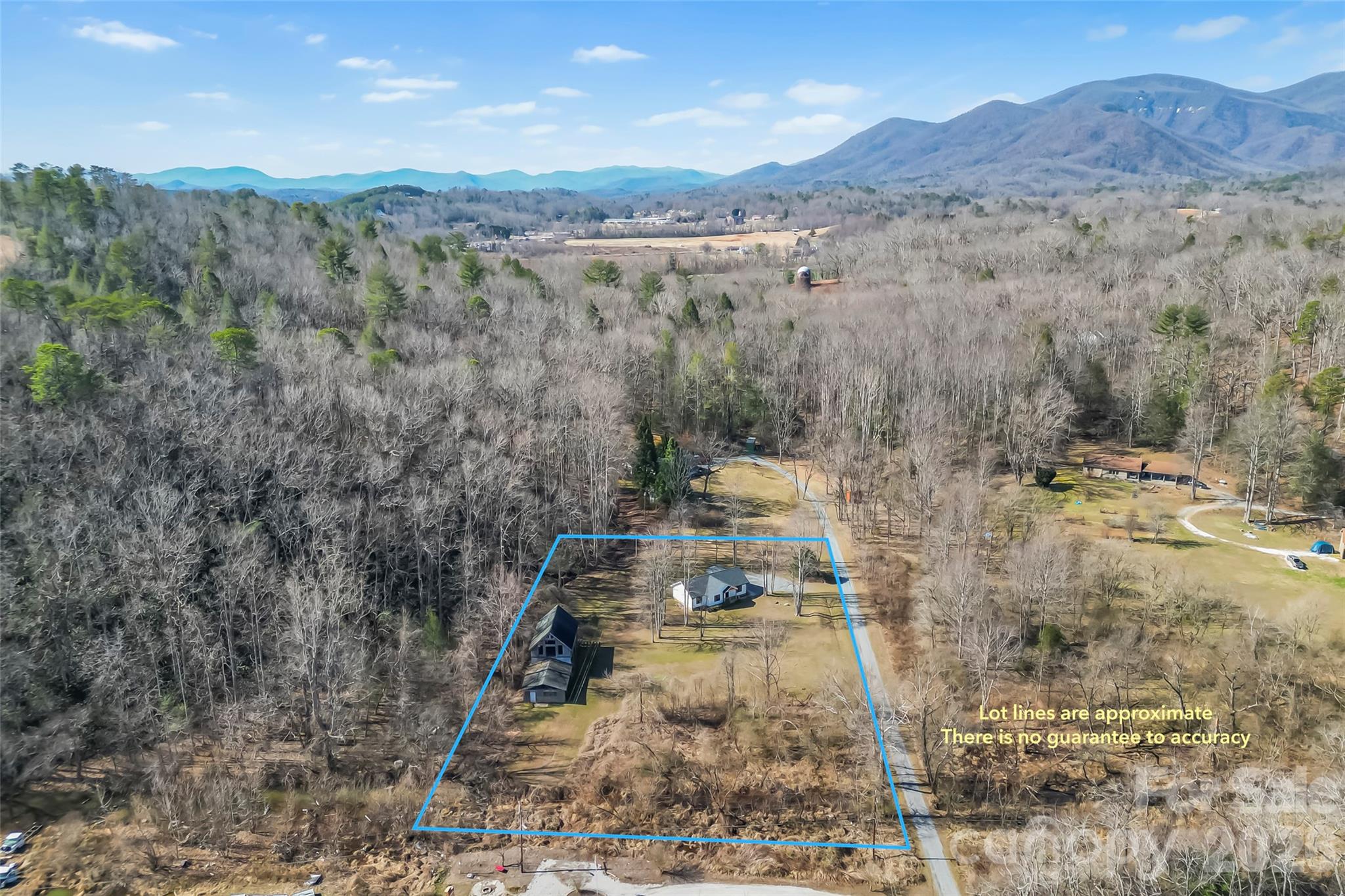 99 Hawkins Road Marion, NC 28752 - Photo 35 of 39 a view of a city