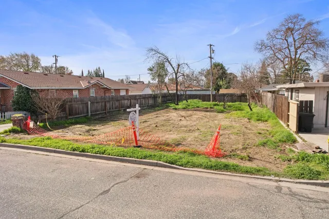 $200,000 | 110 Blankenship Avenue, Oakdale, CA 95361