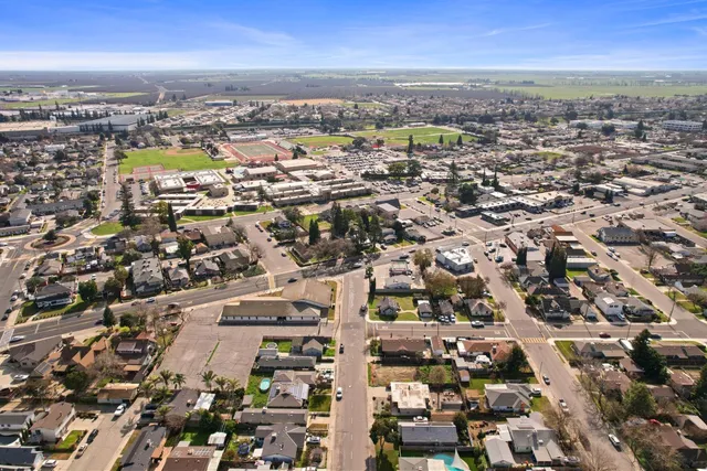 $200,000 | 110 Blankenship Avenue, Oakdale, CA 95361