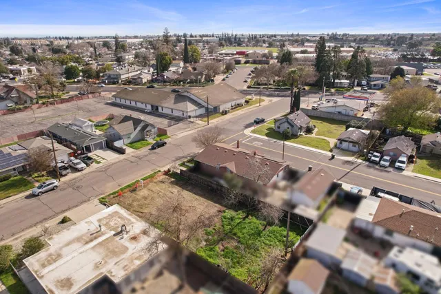 $200,000 | 110 Blankenship Avenue, Oakdale, CA 95361