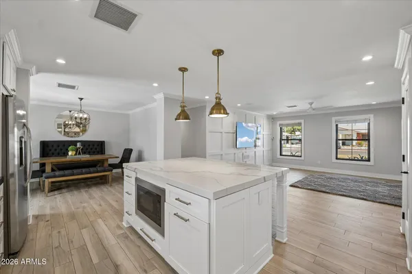 $1,250,000 | 4627 East Wilshire Drive, Phoenix, AZ 85008