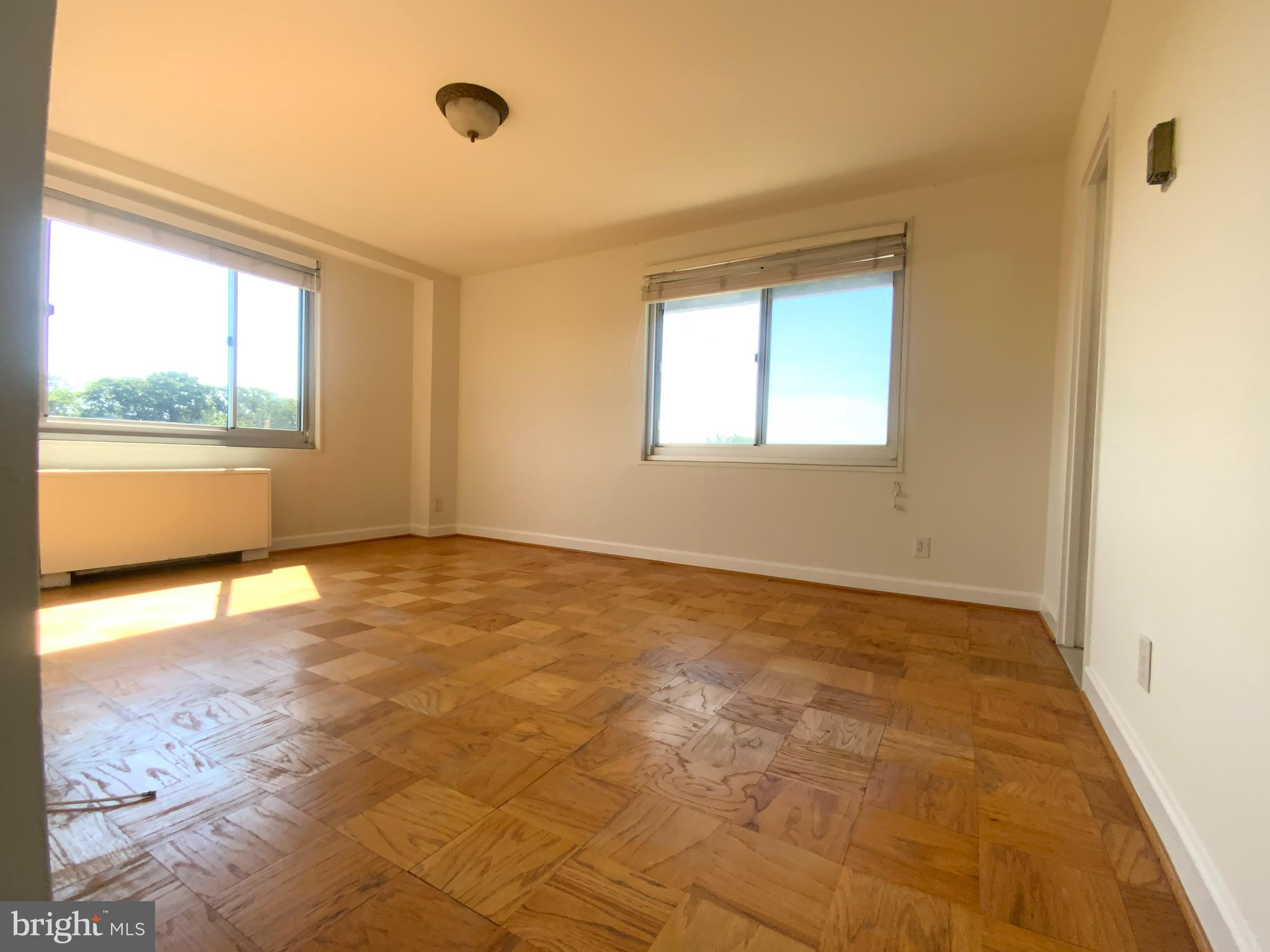 1900 Lyttonsville Road, Unit 1215 Silver Spring, MD 20910 - Photo 25 of 53 Primary Bedroom