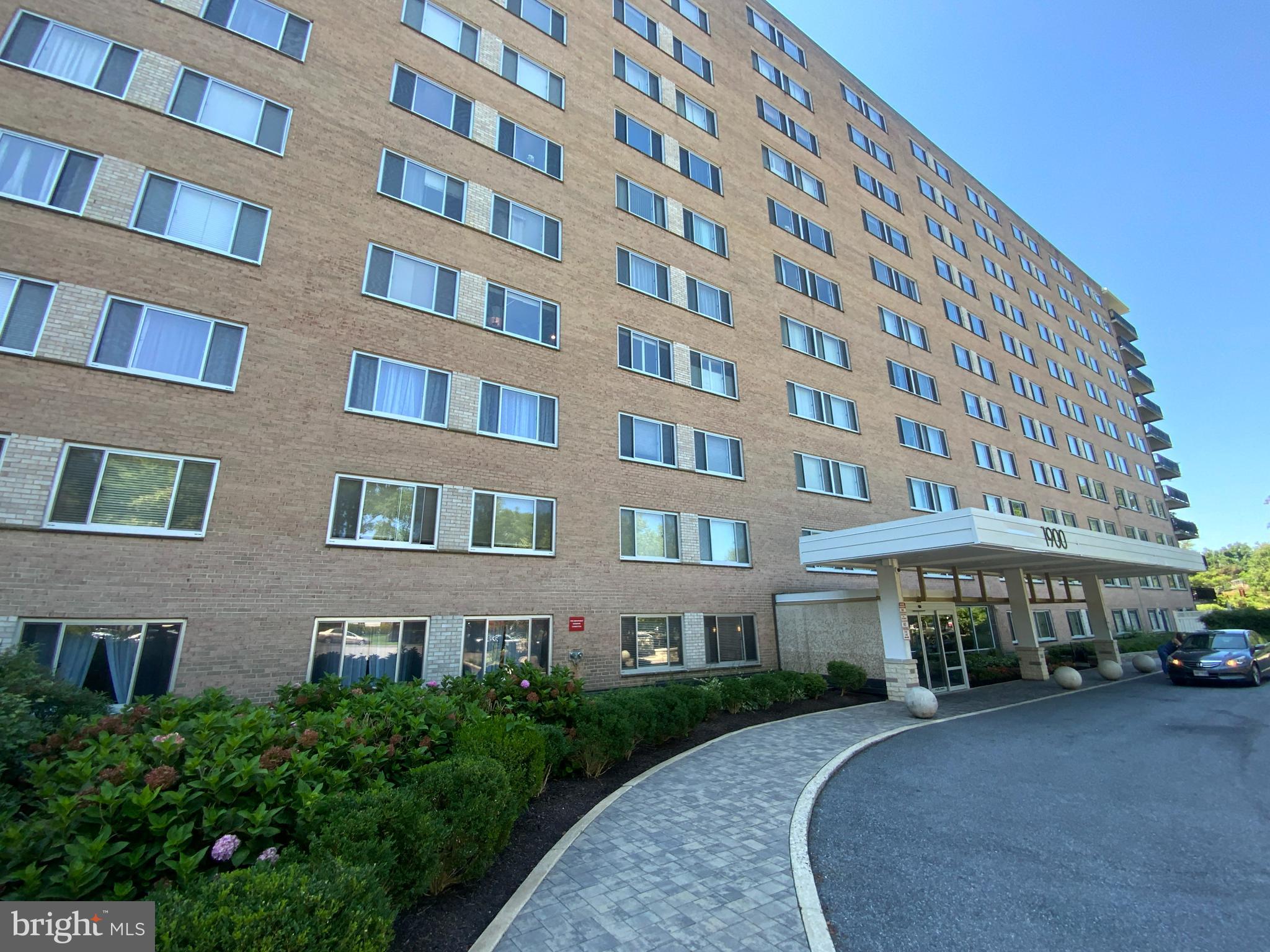 1900 Lyttonsville Road, Unit 1215 Silver Spring, MD 20910 - Photo 35 of 53 Exterior Front