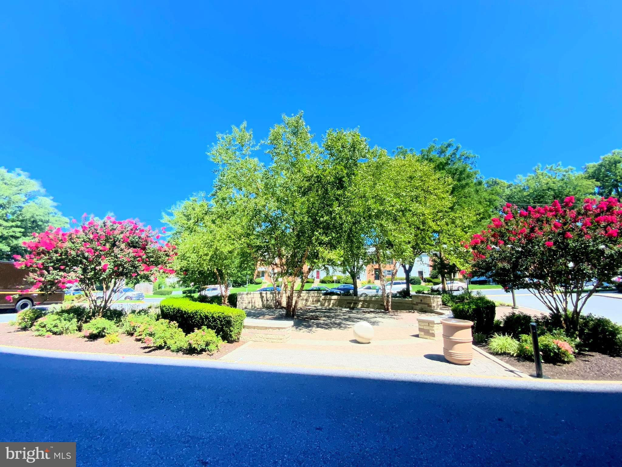 1900 Lyttonsville Road, Unit 1215 Silver Spring, MD 20910 - Photo 46 of 53 Exterior