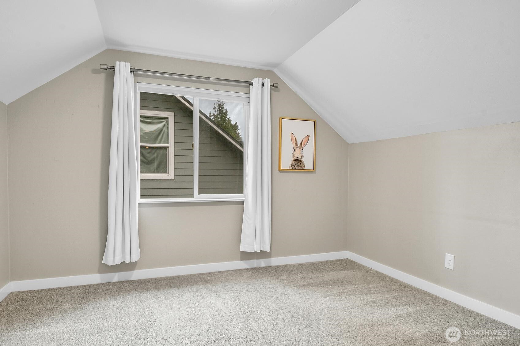 104 Northwest 137th Street Seattle, WA 98177 - Photo 15 of 19