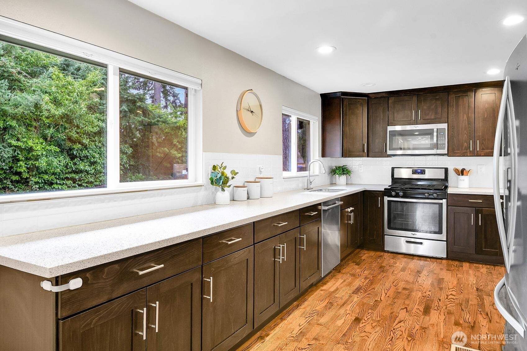 104 Northwest 137th Street Seattle, WA 98177 - Photo 3 of 19