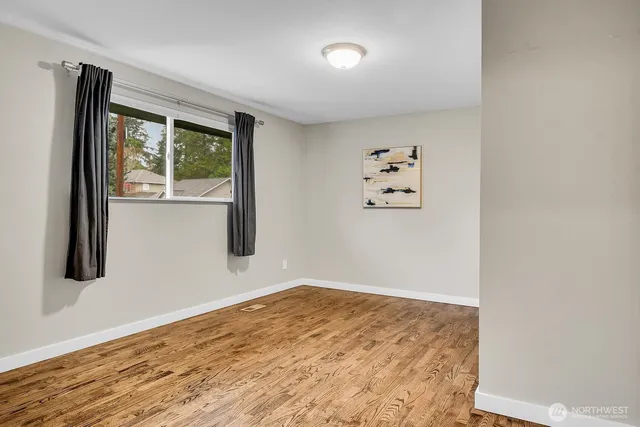 $4,200 | 104 Northwest 137th Street, Seattle, WA 98177