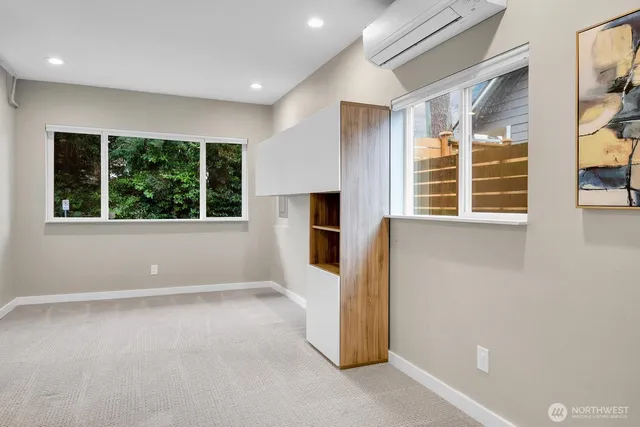 $4,200 | 104 Northwest 137th Street, Seattle, WA 98177