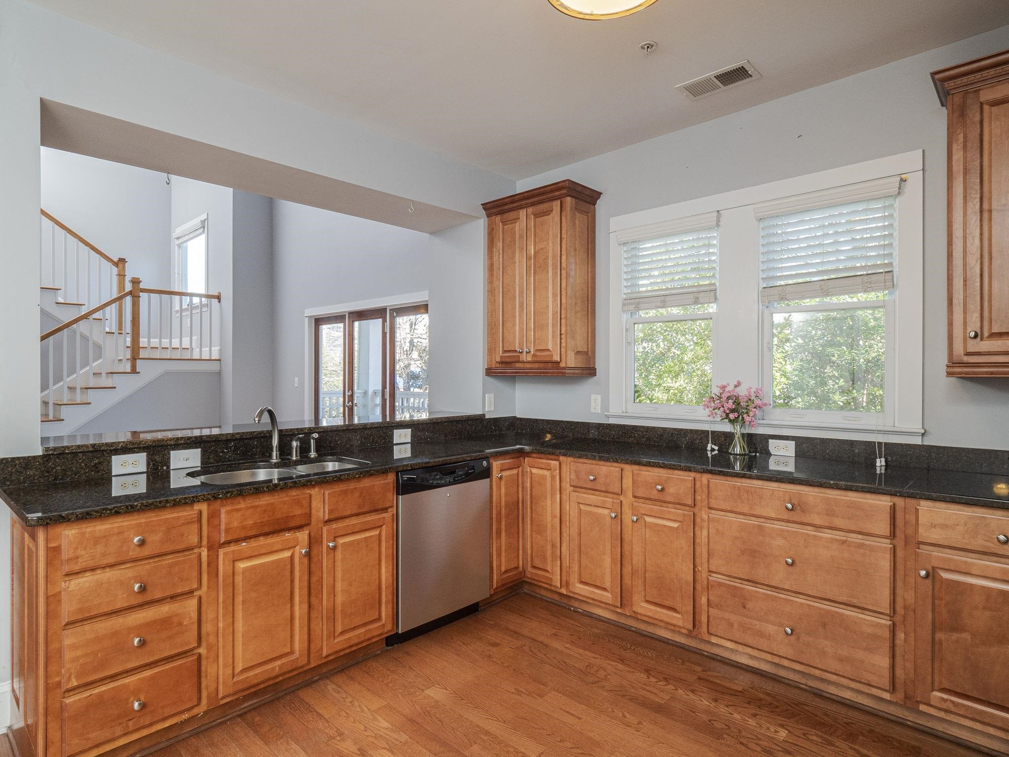 613 West Cabarrus Street, Unit 201 Raleigh, NC 27603 - Photo 12 of 31 Photo 12