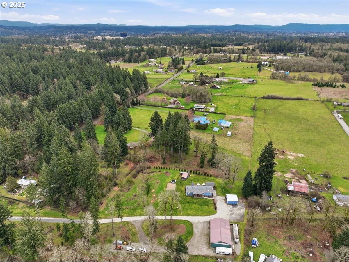 6611 Northwest 304th Street Ridgefield, WA 98642 - Photo 3 of 47 Gallery Image 3