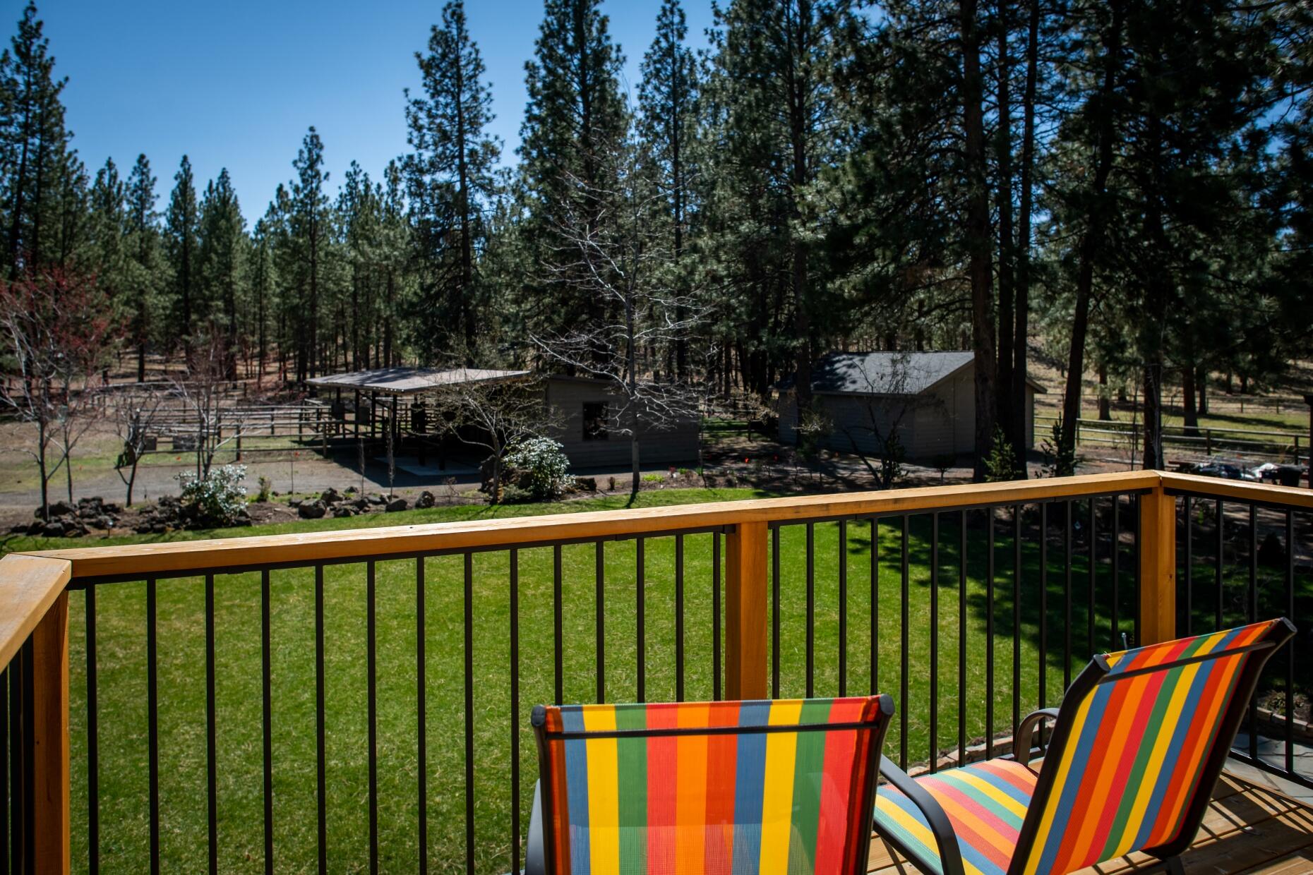 60216 East Ridgeview Drive Bend, OR 97702 - Photo 33 of 53 batch_28Loft deckRidgeview-39