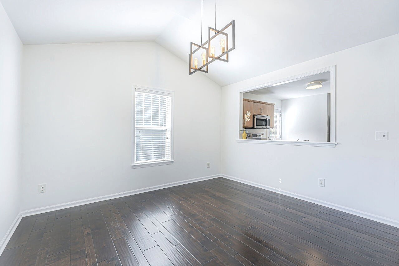205 Cooke Street Raleigh, NC 27601 - Photo 6 of 30 Photo 6