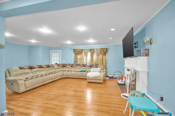 $699,000 | 78 Hastings Avenue, Nutley, NJ 07110