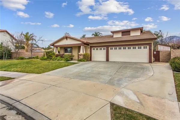 $694,999 | 11568 Deerfield Drive, Yucaipa, CA 92399